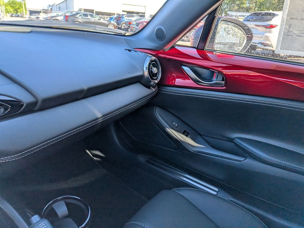 2026 Mazda MX-5 Miata Grand Touring