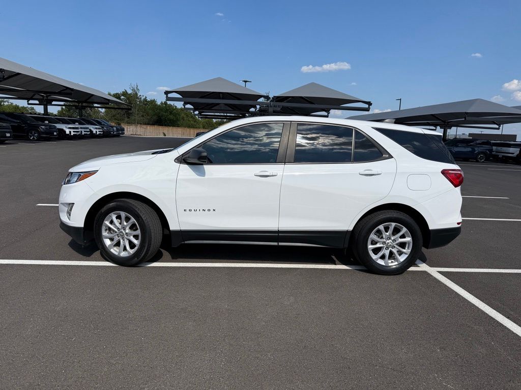 Thumbnail: 2021 Chevrolet Equinox - 8