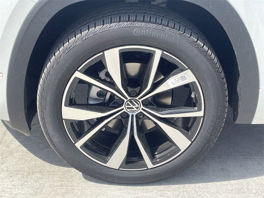 2025 Volkswagen Atlas 2.0T SEL Premium R-Line White at DeMontrond Gulf Freeway