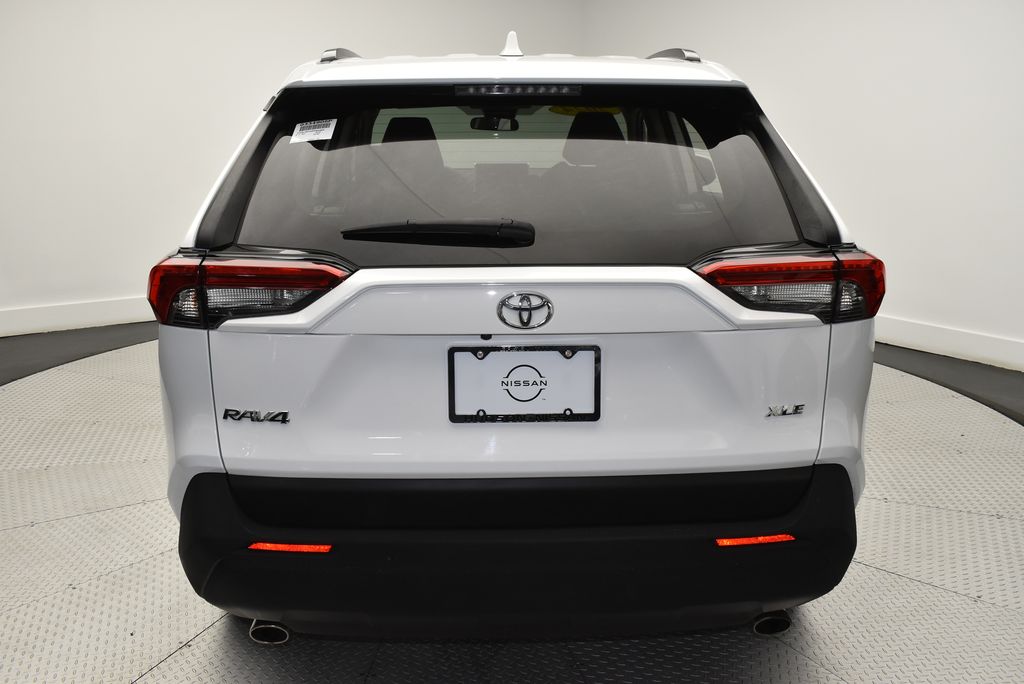 Thumbnail: 2024 Toyota RAV4 - 6