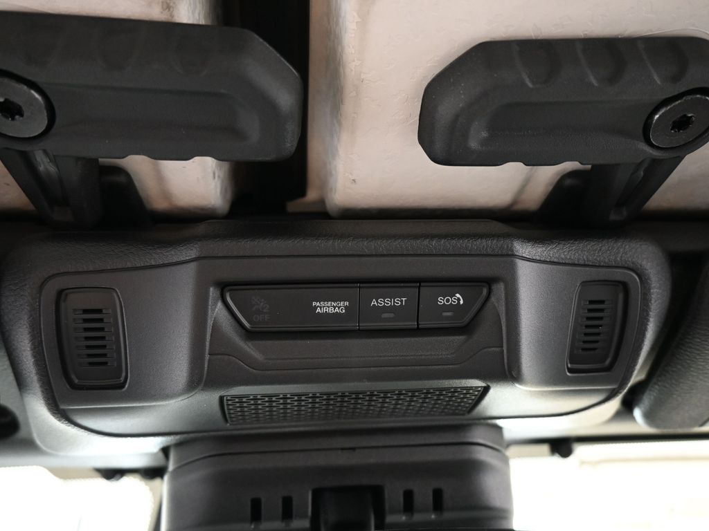 New 2026 Black Clearcoat Jeep Rubicon image 23