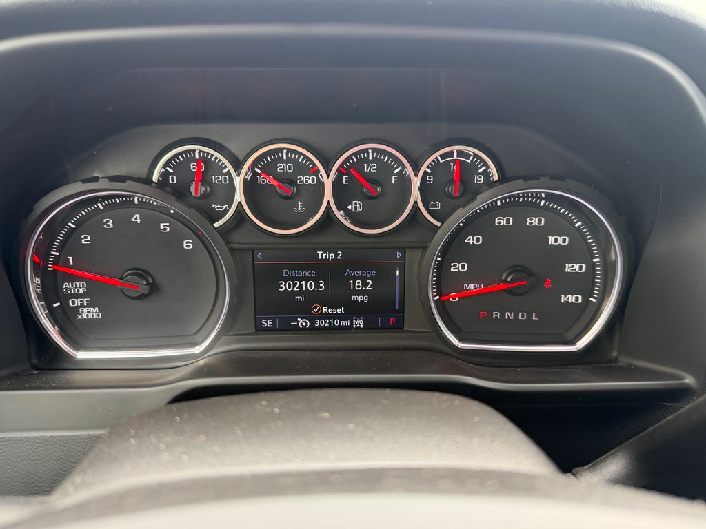 View vehicle photo 2