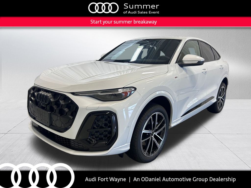 Glacier White Metallic 2026 Audi Q5 Sportback Sedan All-Wheel Drive 7-Speed Automatic