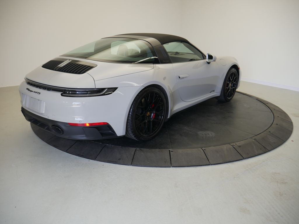 Thumbnail: 2024 Porsche 911 - 7