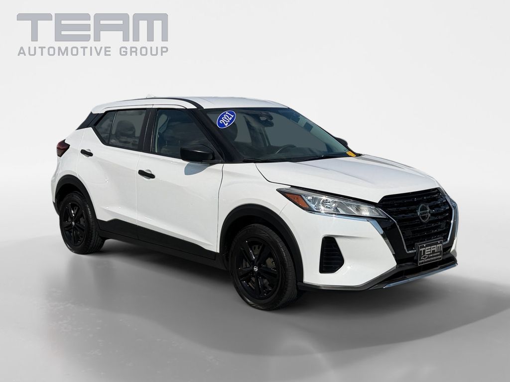 White (Fresh Powder) 2021 Nissan Kicks SUV / Crossover Front-Wheel Drive Continuously Variable Transmission