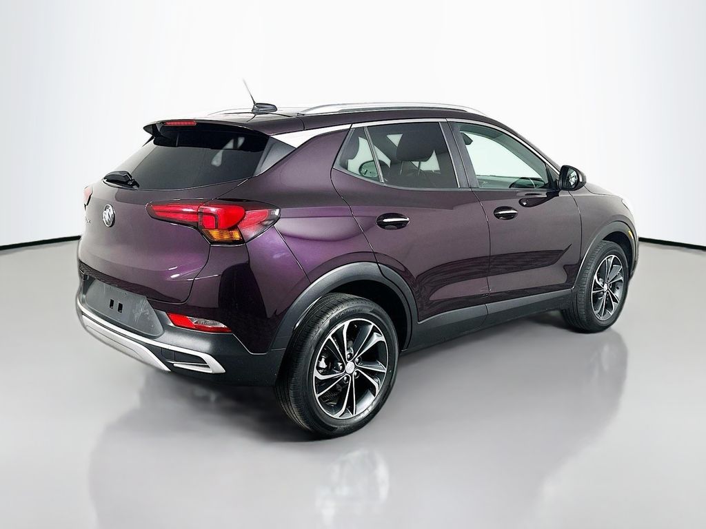 Used 2020 Black Buick Select image 7