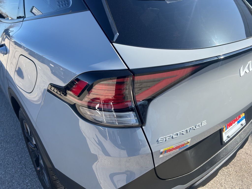 2023 Kia Sportage X-Line photo