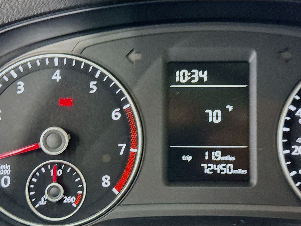 Used Car 2015 Volkswagen Passat  1.8t S For Sale Under $10,000 In Austin, Texas