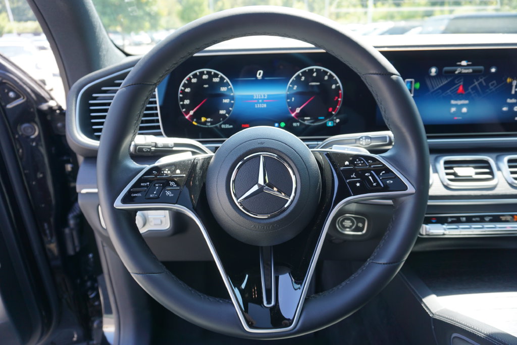 Thumbnail: 2026 Mercedes-Benz GLE - 15