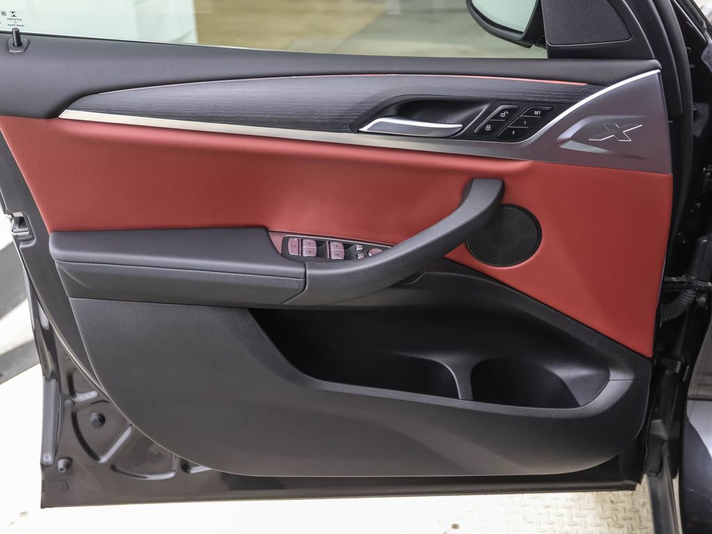 Thumbnail: 2022 BMW X3 - 9