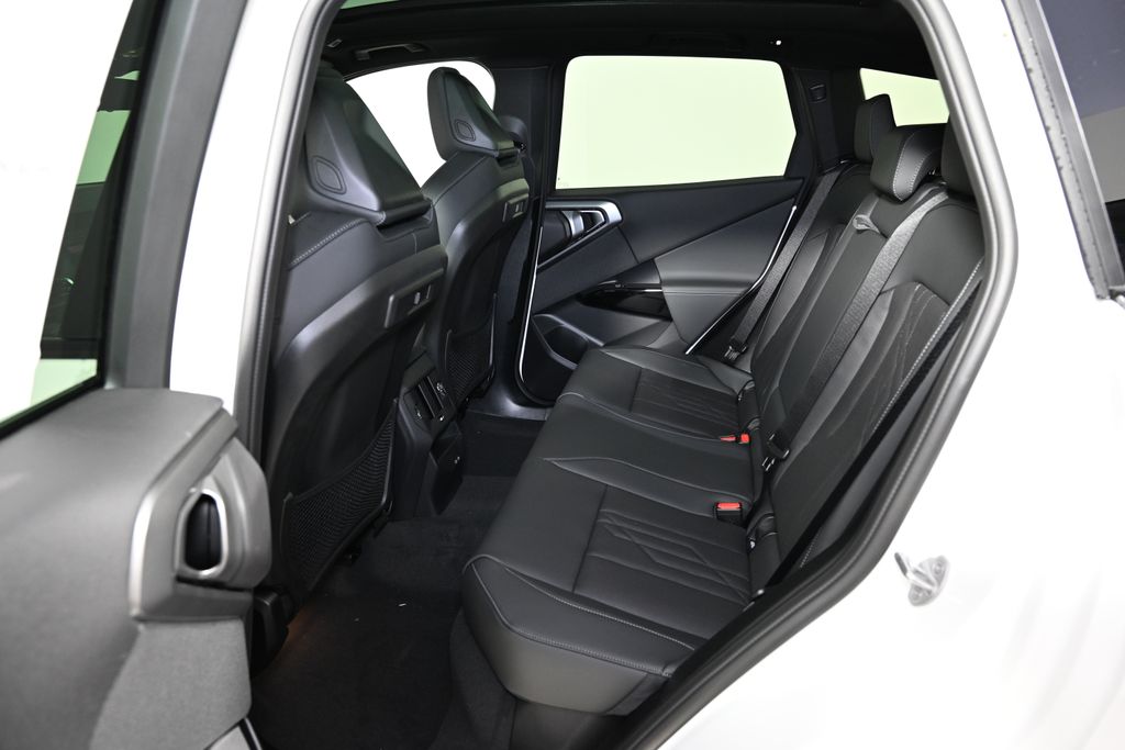 Thumbnail: 2026 BMW X3 - 24