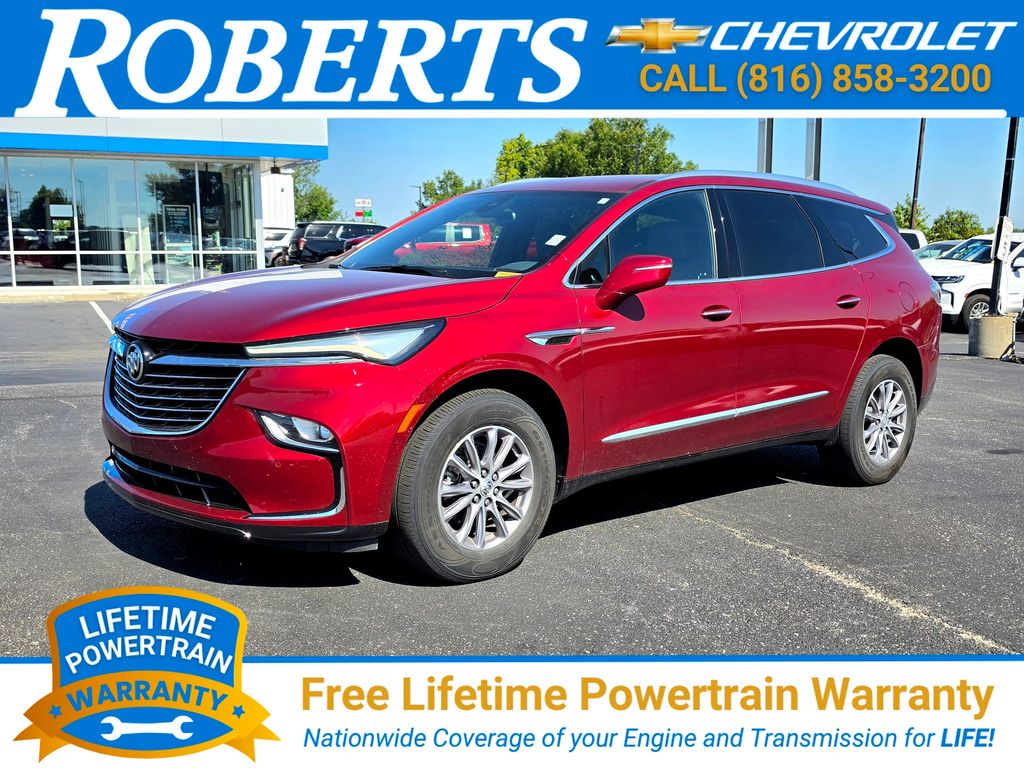 2023 Buick Enclave Essence AWD    