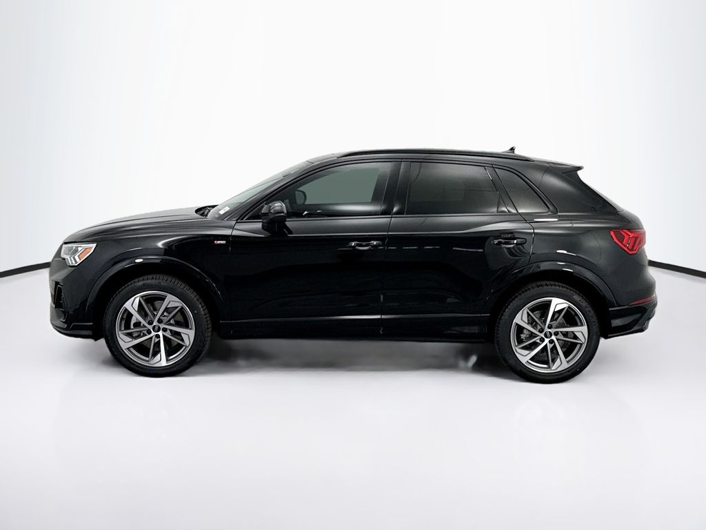 Thumbnail: 2025 Audi Q3 - 8