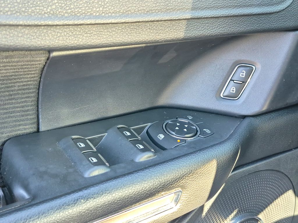 2020 Ford Expedition XLT - 11