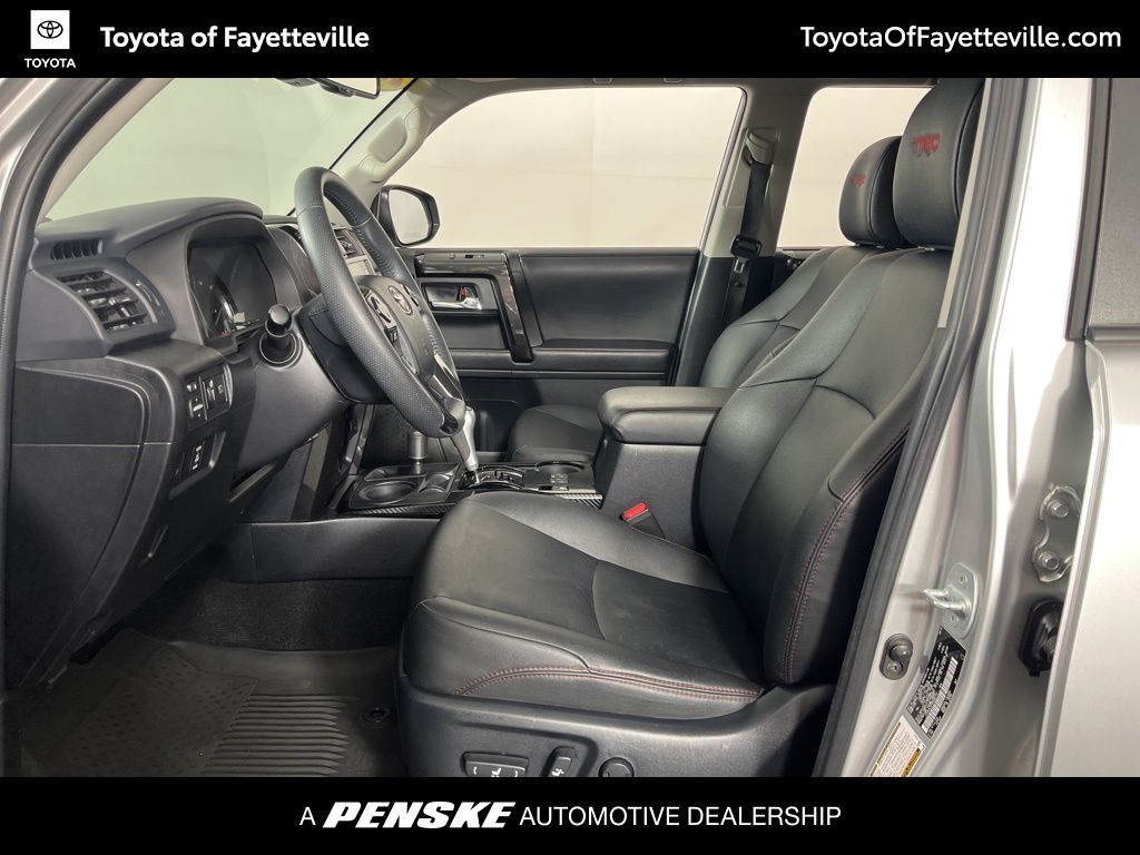 Thumbnail: 2021 Toyota 4Runner - 20