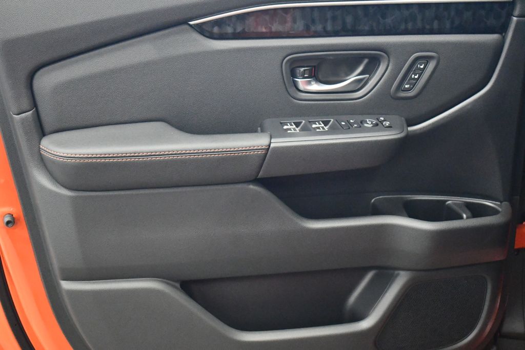 Thumbnail: 2026 Honda Passport - 8