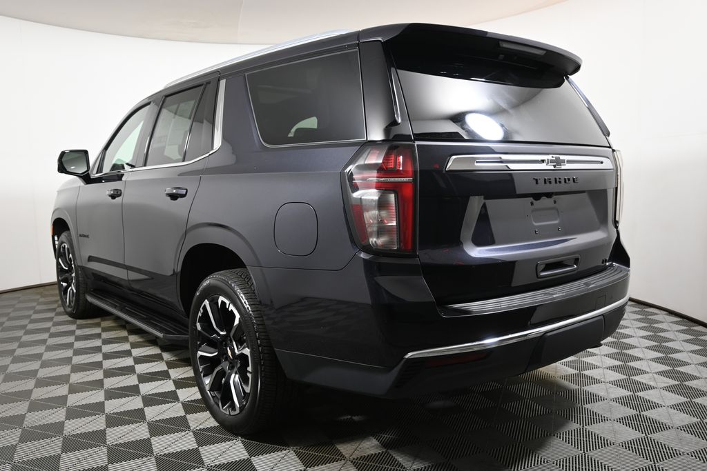 Thumbnail: 2022 Chevrolet Tahoe - 5