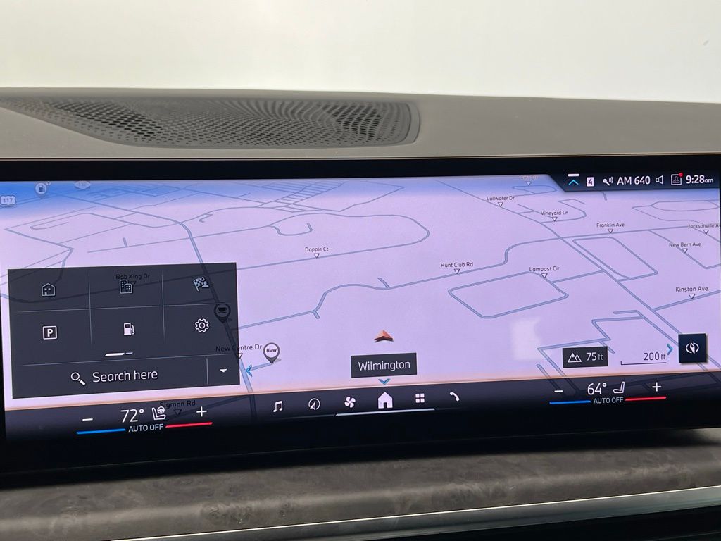 Thumbnail: 2025 BMW X5 - 14