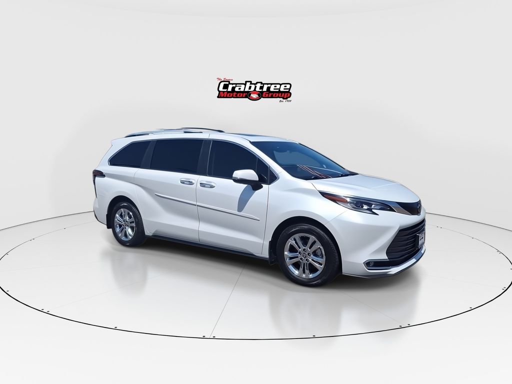 Used 2022 Toyota Sienna Van
