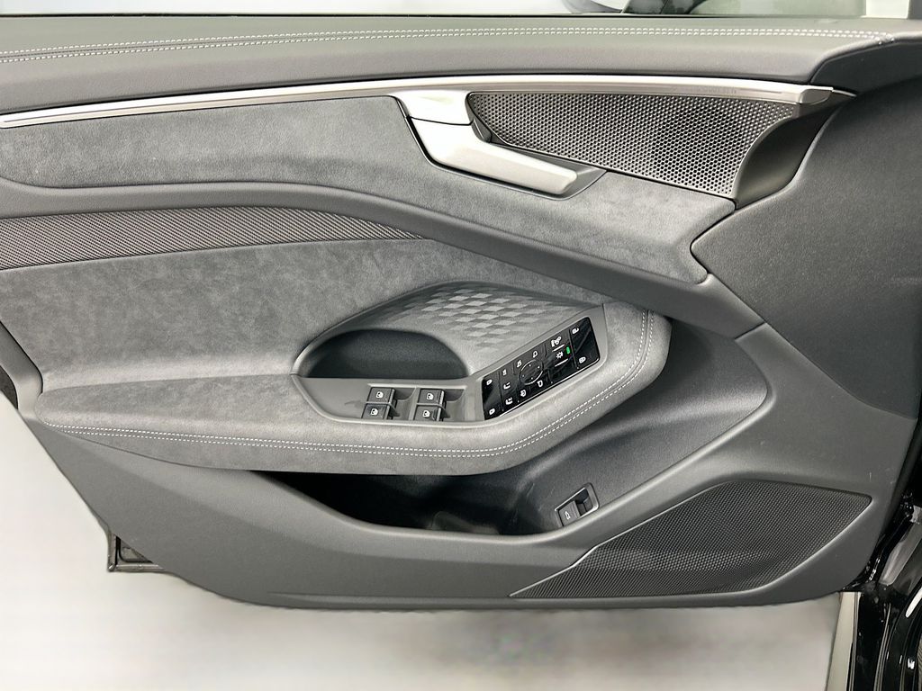 Thumbnail: 2026 Audi A6 - 24