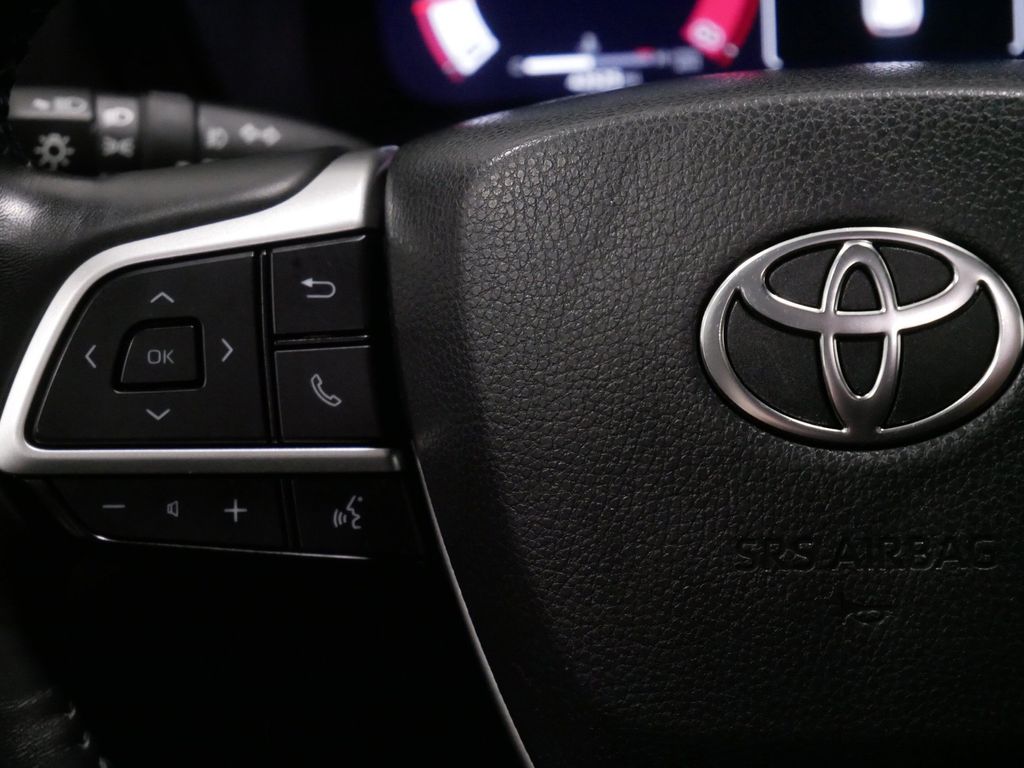 Used 2024 Toyota Grand Highlander SUV
