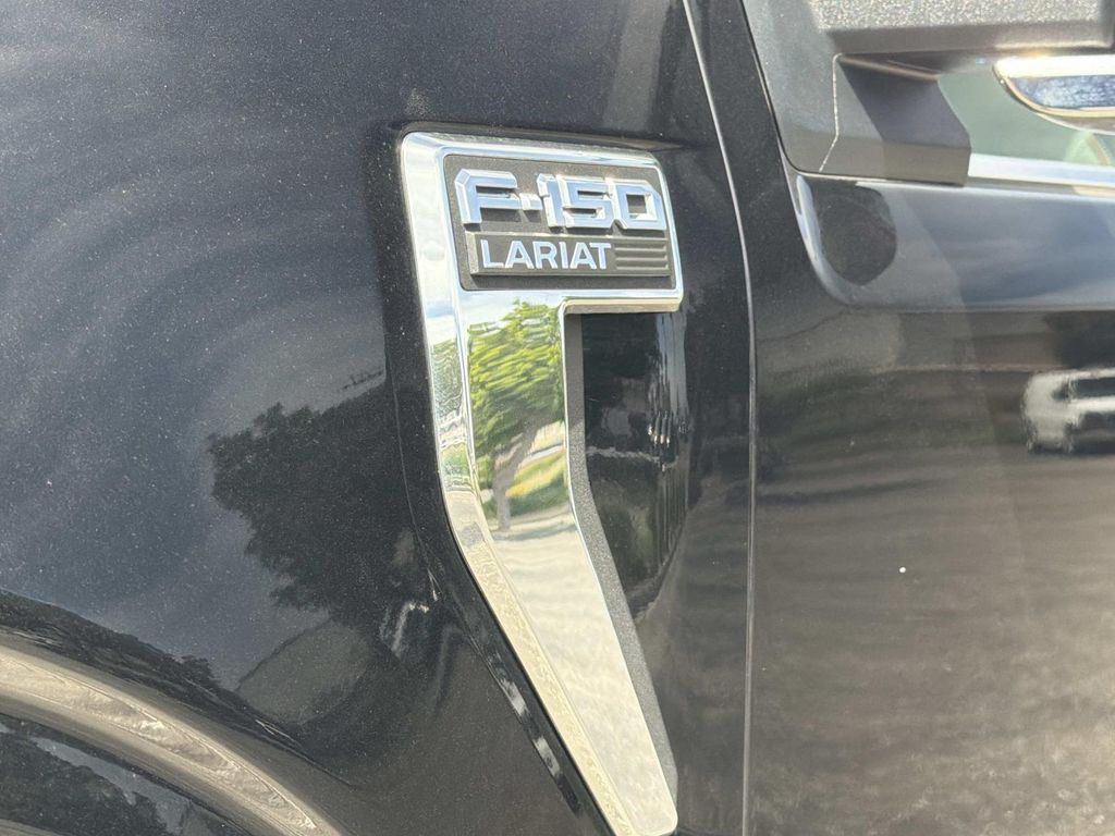 Used 2025 Ford F-150 Lariat 4D SuperCrew