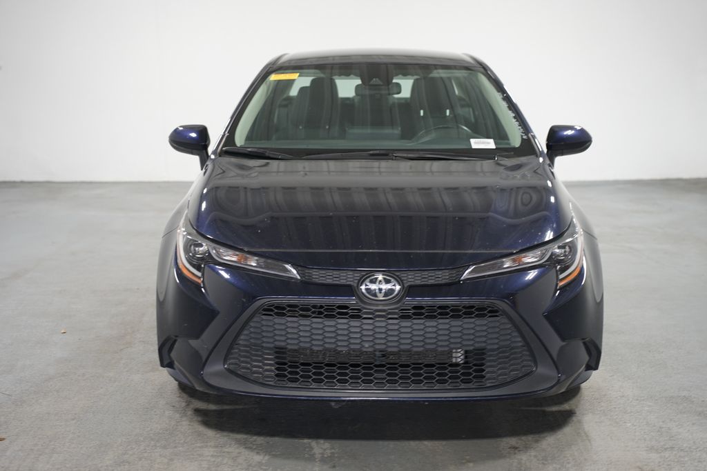 2022 Toyota Corolla LE 2