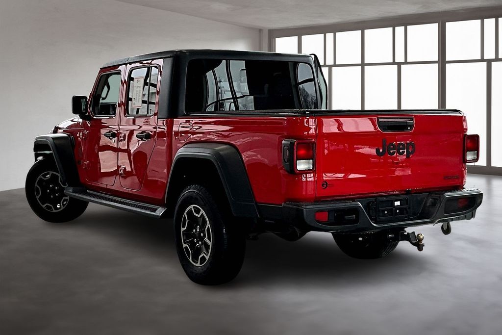 Used 2020 Red Jeep Sport image 14