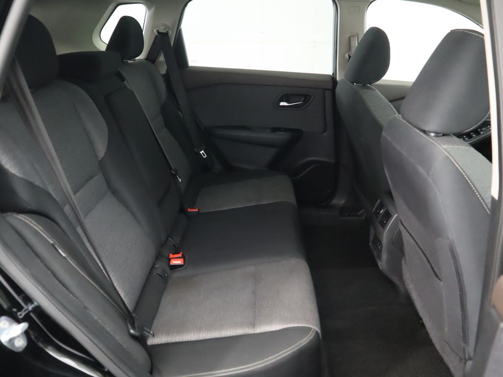 Thumbnail: 2023 Nissan Rogue - 22