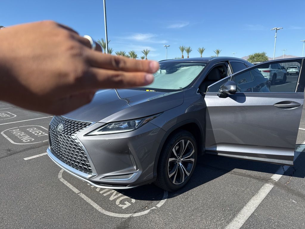 Thumbnail: 2020 Lexus RX - 3