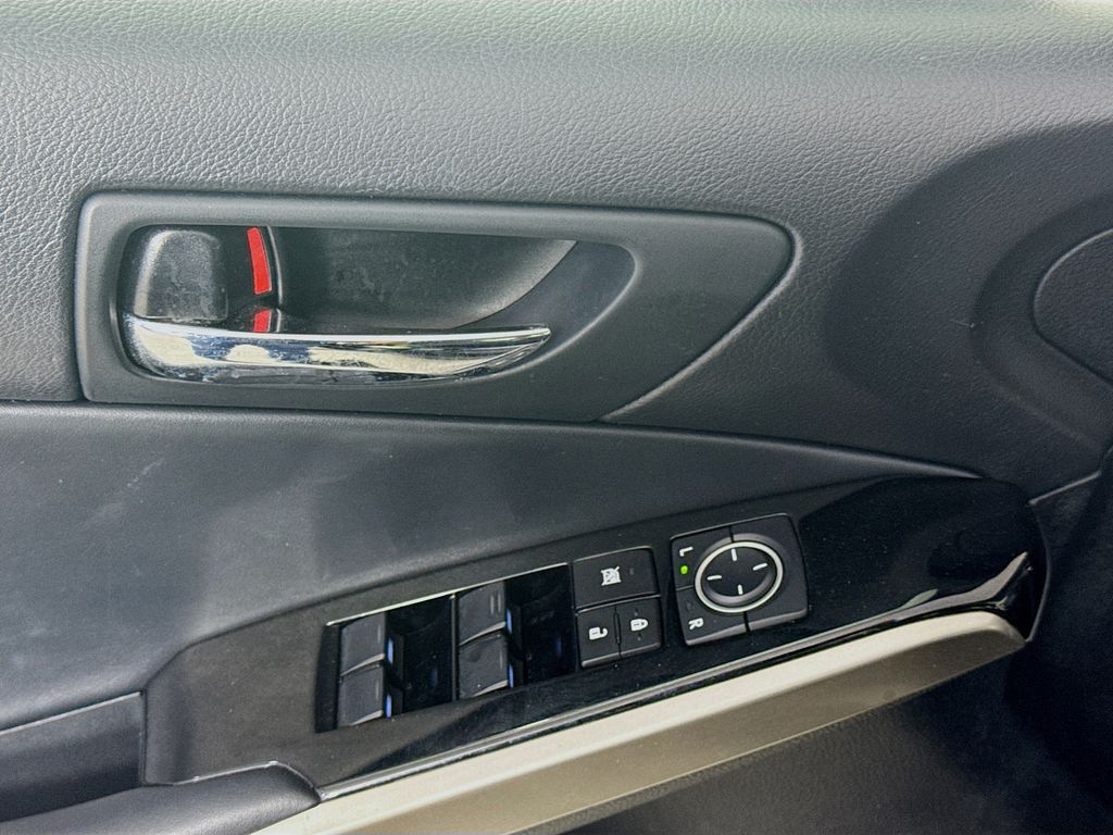 Used Car 2015 Lexus Is  250 For Sale Under $20,000 In Austin, Texas