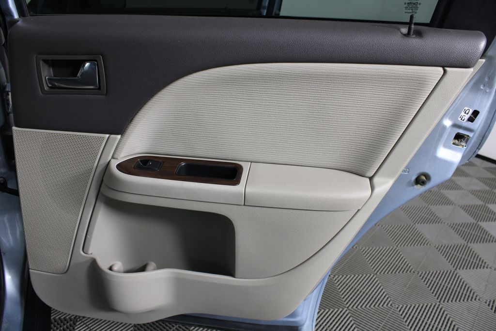 Used 2008 Ford Taurus for sale in 