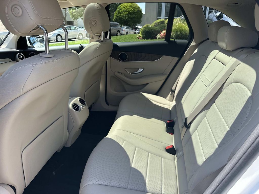 Thumbnail: 2019 Mercedes-Benz GLC - 14