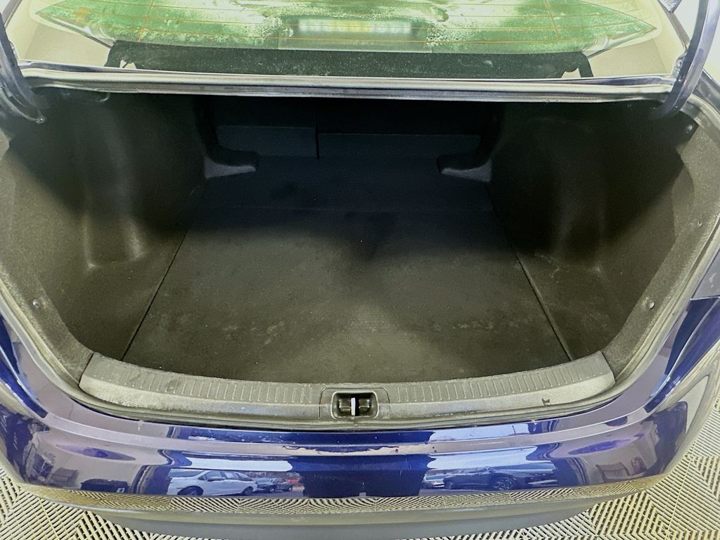 Thumbnail: 2024 Toyota Corolla - 25