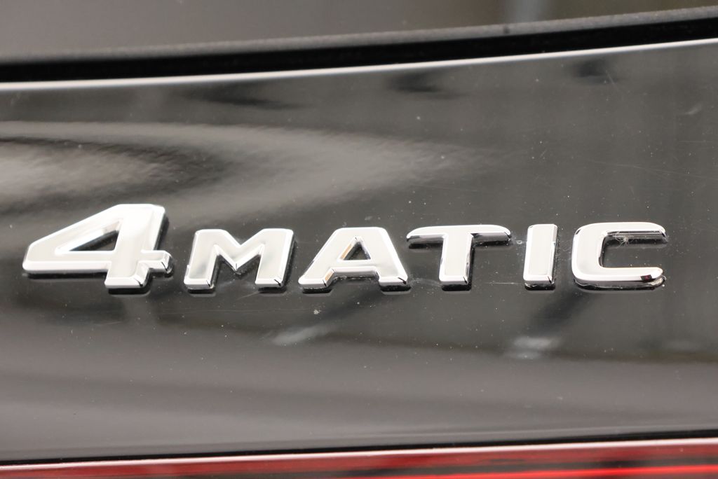 Thumbnail: 2023 Mercedes-Benz GLE - 10