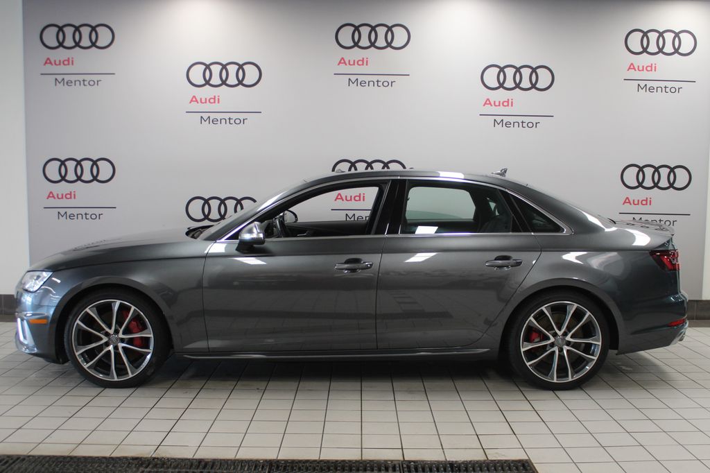 Thumbnail: 2019 Audi S4 - 3