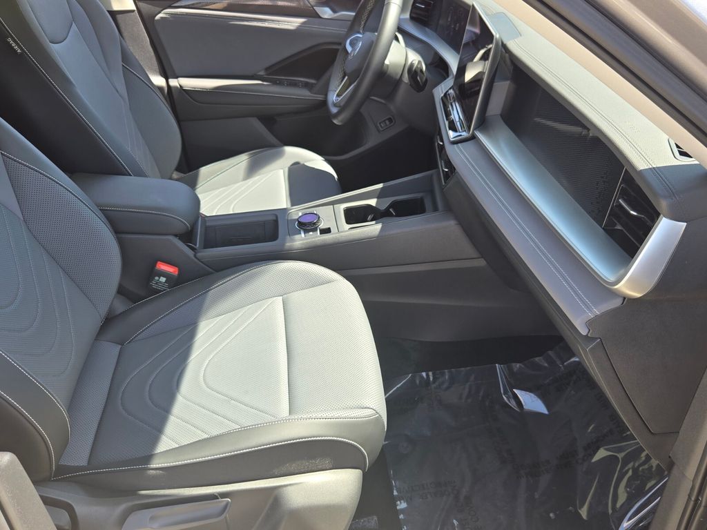 2025 Volkswagen Tiguan - $29,900