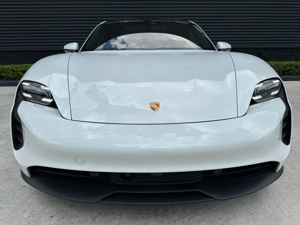 Thumbnail: 2024 Porsche Taycan - 8