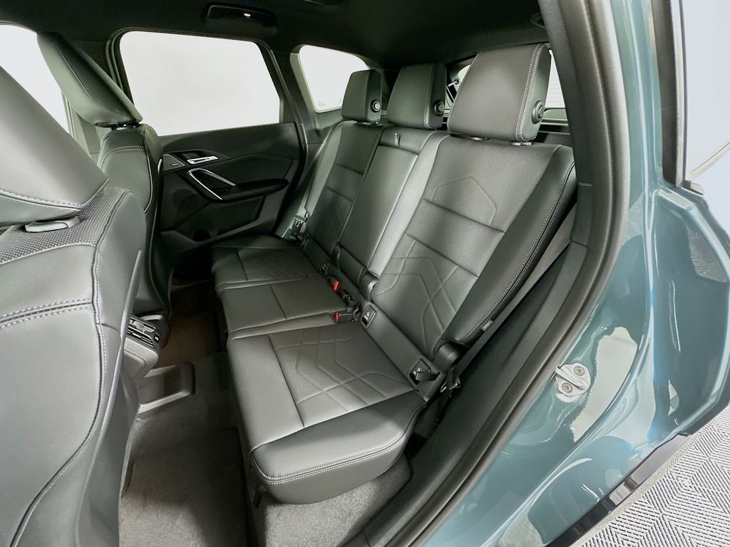 Thumbnail: 2026 BMW X1 - 17