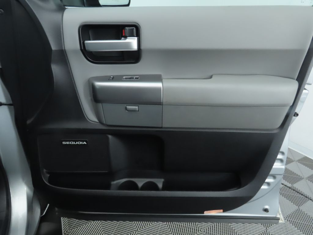 Thumbnail: 2021 Toyota Sequoia - 26