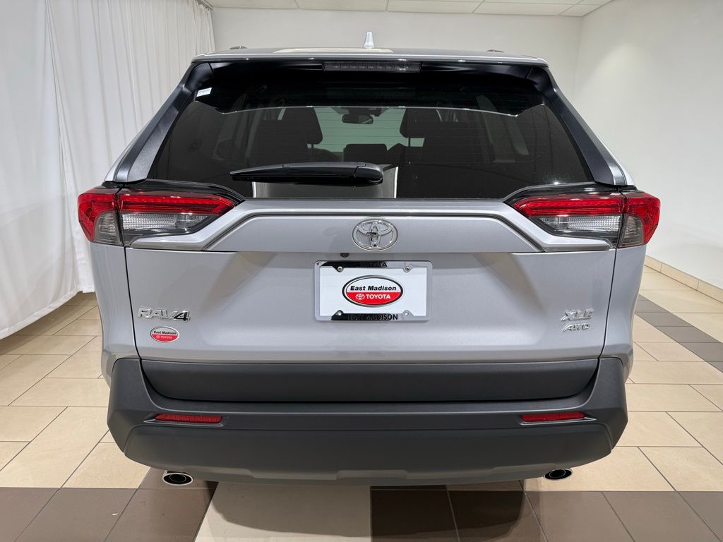 Thumbnail: 2025 Toyota RAV4 - 4
