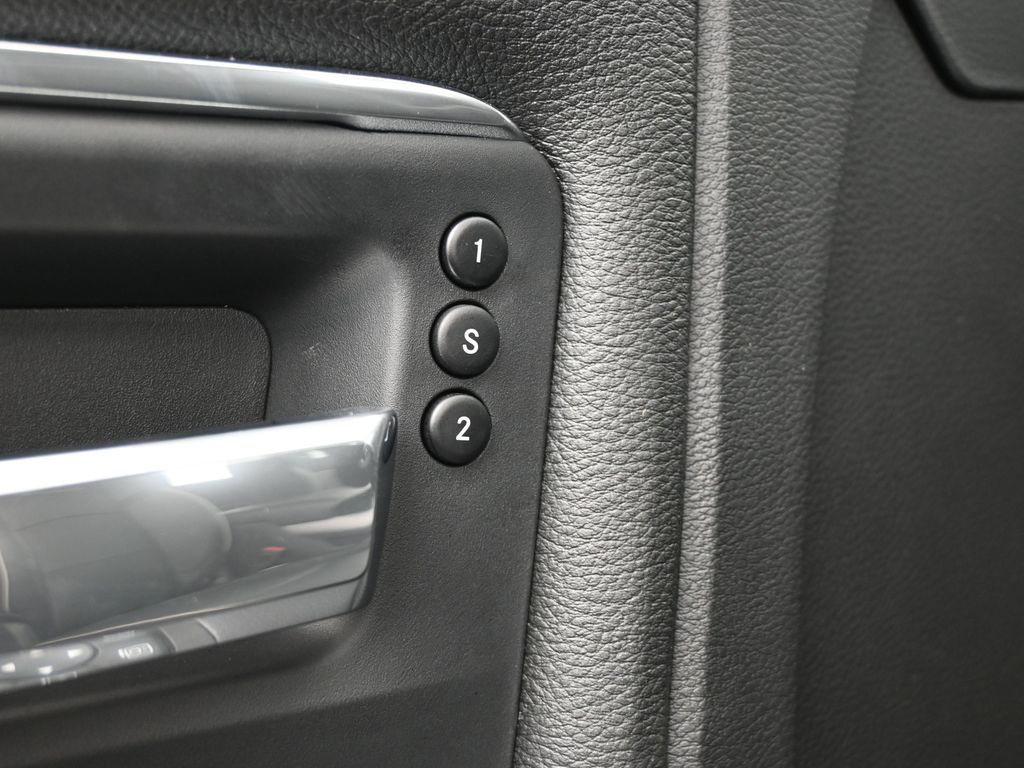 New 2026 Bright White Clearcoat Ram Laramie image 18