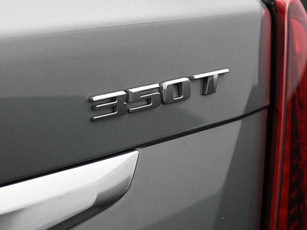 Used 2024 Argent Silver Metallic Cadillac Luxury image 37