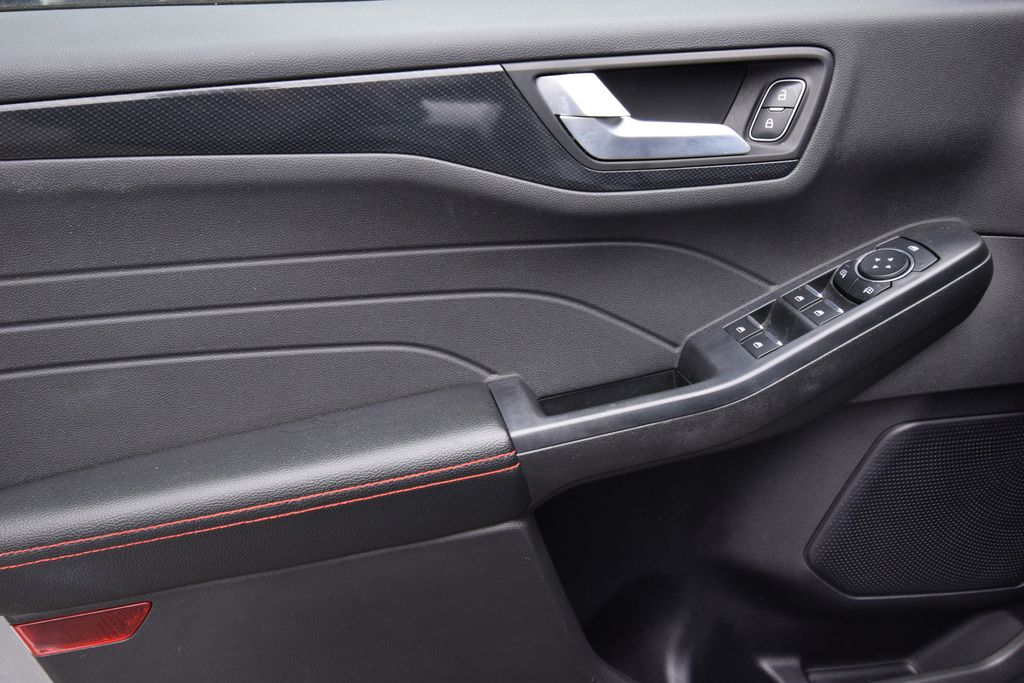 used 2024 Ford Escape car, priced at $21,400