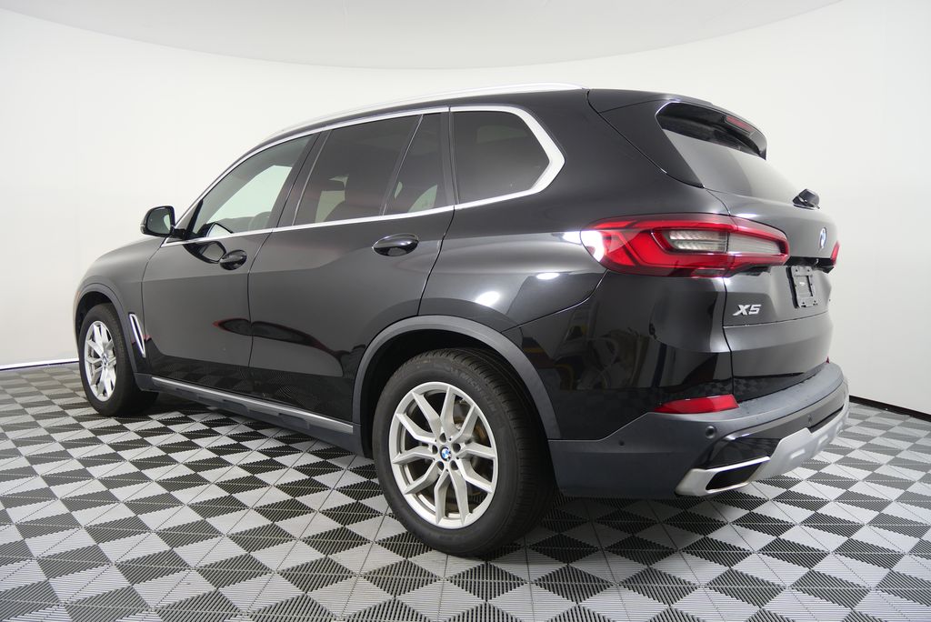 Thumbnail: 2020 BMW X5 - 5