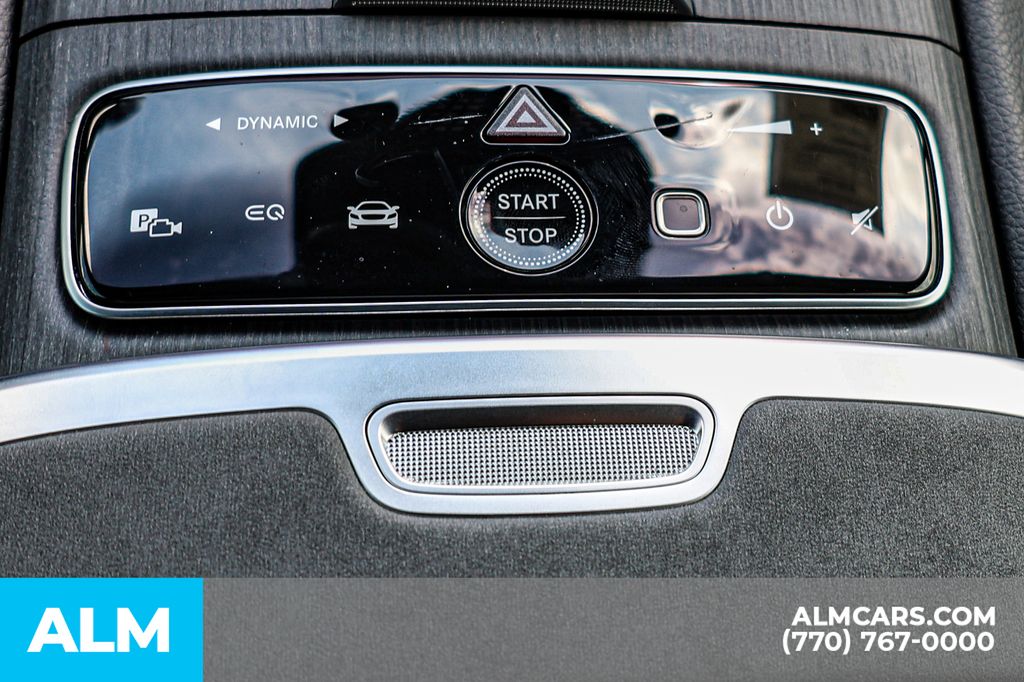 Used 2023 Black Mercedes-Benz 580 image 37
