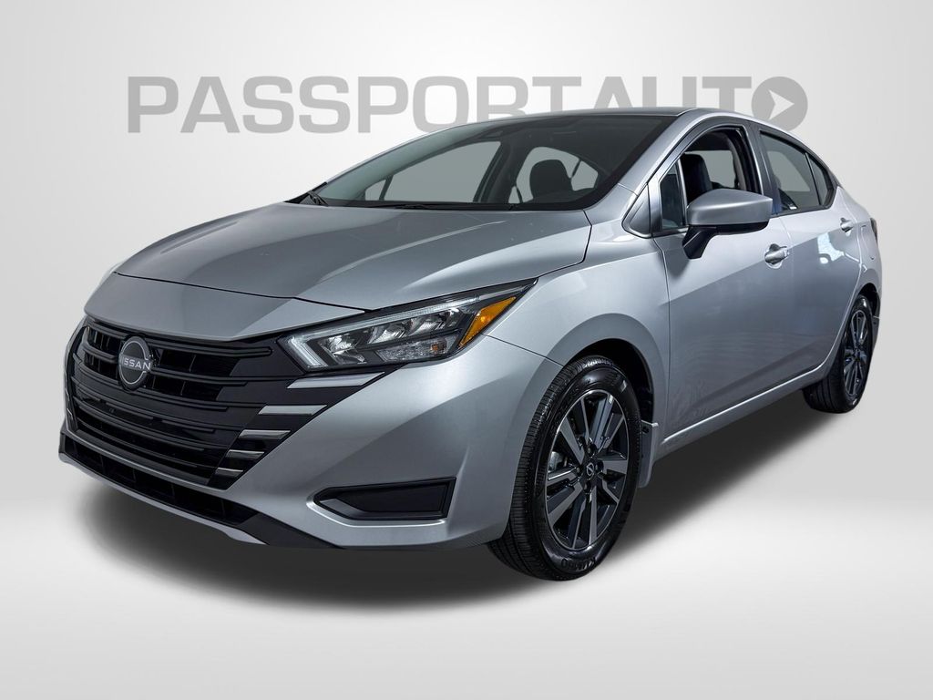 Brilliant Silver Metallic 2025 Nissan Versa SV FWD Sedan Front-Wheel Drive Continuously Variable Transmission