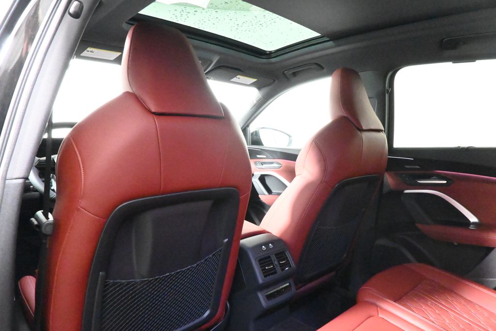 Thumbnail: 2026 Audi SQ5 - 31