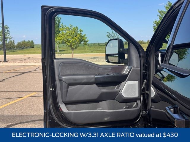 2026 Ford F-250 Super Duty Platinum