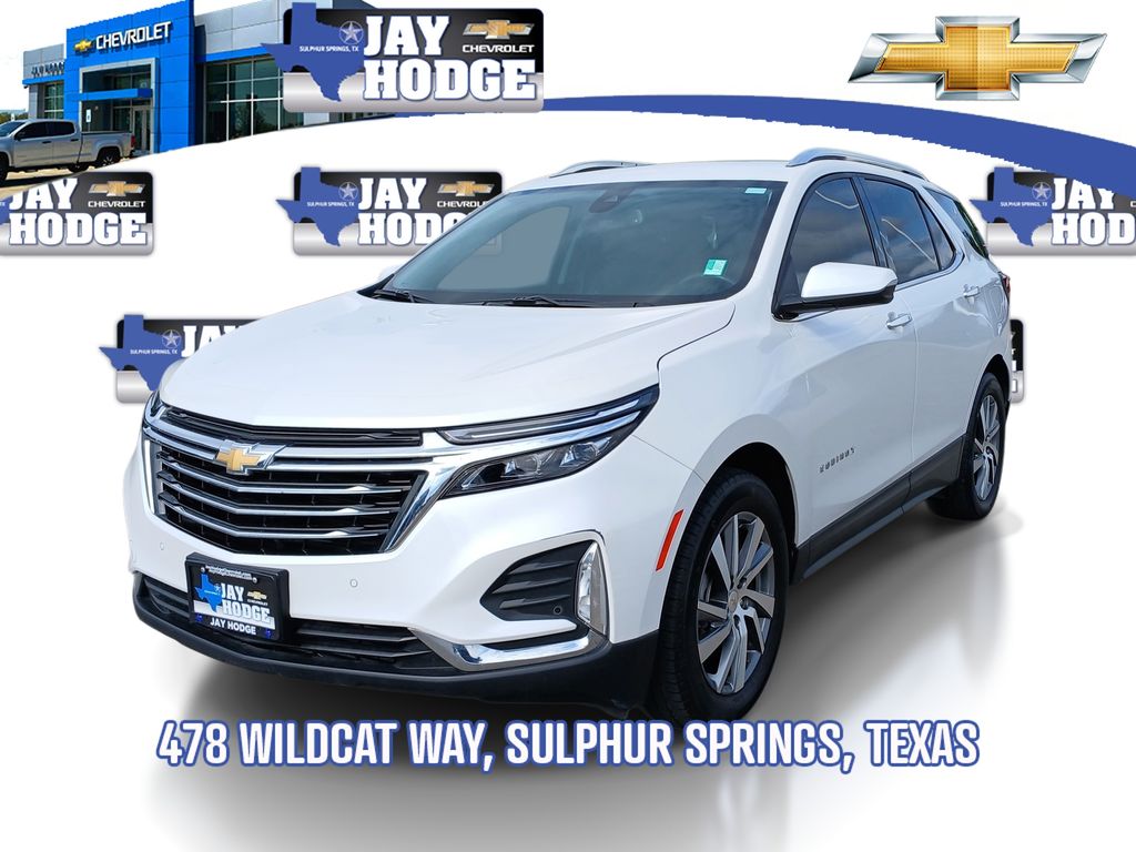 White (Iridescent Pearl Tricoat) 2022 Chevrolet Equinox SUV / Crossover Front-Wheel Drive 6-Speed Automatic Overdrive